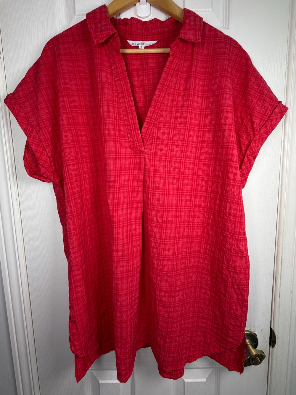 Cleo Red V-Neck Tunic Top Women's XL Roll Sleeve Casual Business Chic